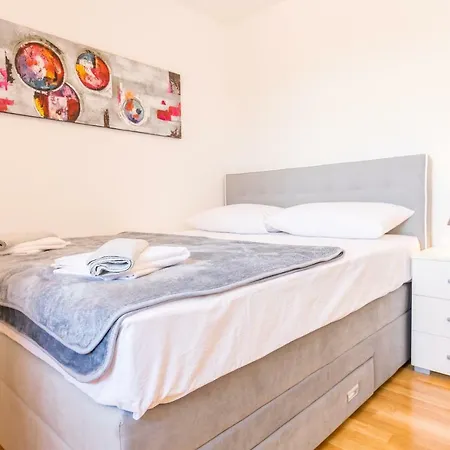 Lidija 2 Apartmán Makarská