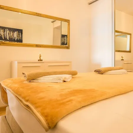 Lidija 2 Apartamento